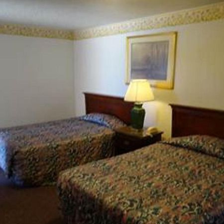 Springs Inn Colorado Springs Exterior photo