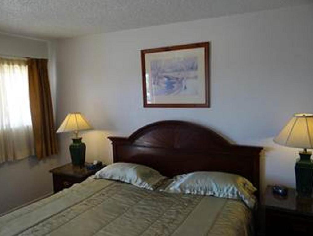 Springs Inn Colorado Springs Exterior photo